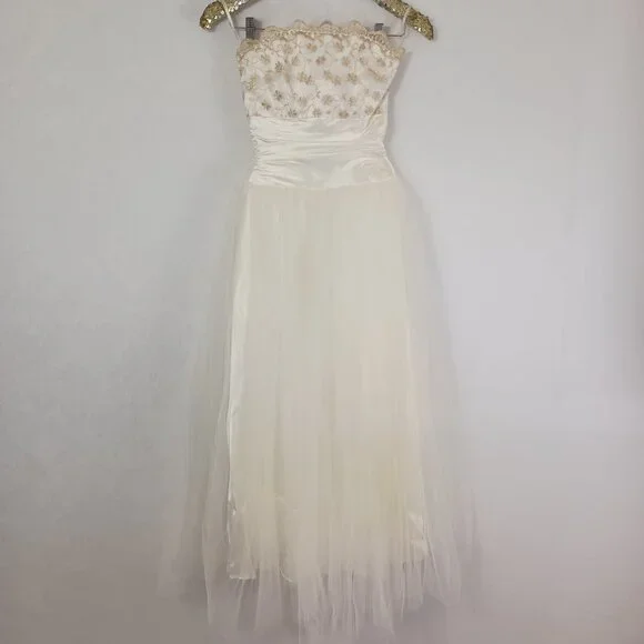 open lace back dress Vintage 1980s Gunne Sax Black Glitter Sweetheart Party Dress by Jessica  McClintock  Coeva Vintage